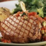 C&ocirc;telettes de porc et salsa