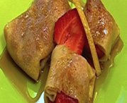 Cr&ecirc;pes aux fraises et sirop d'&eacute;rable