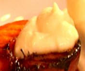 Nectarines grill&eacute;es garnies de ricotta &agrave; la vanille